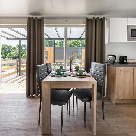 Appartement Wichrowe Wzgorze Lark House *
