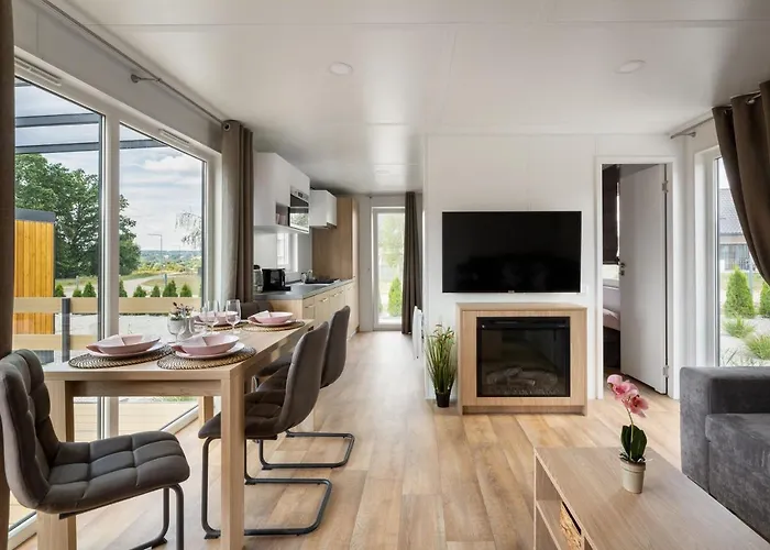 Wichrowe Wzgorze Lark House *